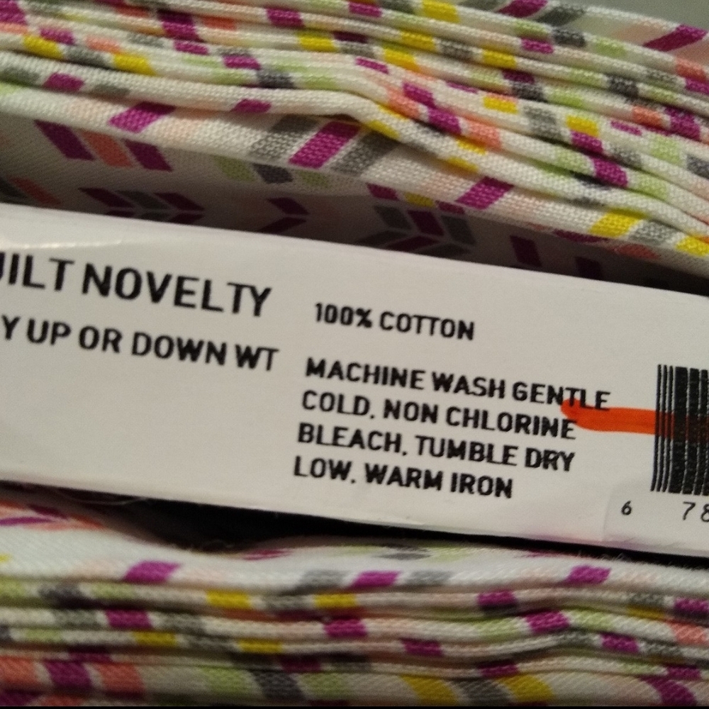 Colorful Arrow Patterned Fabric - Picture 4 of 6